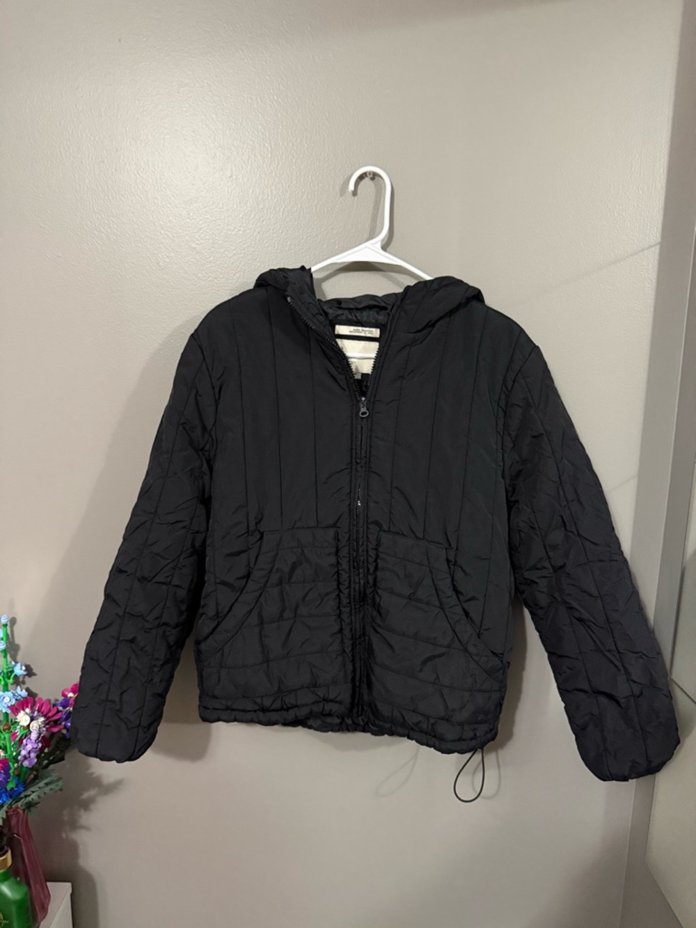 Women’s Black Hooded Puffer Jacket